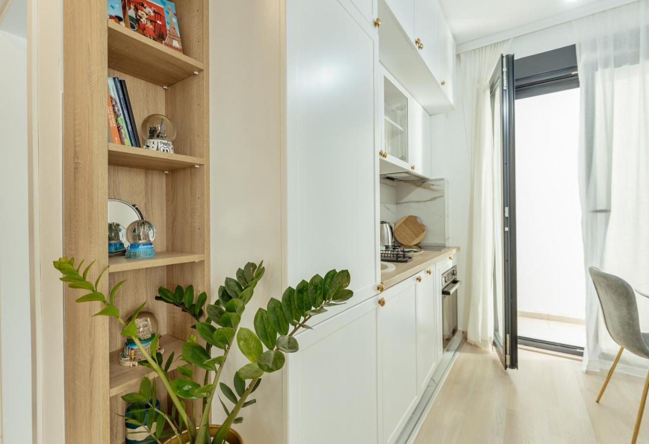 Miracle Apartment Котор Екстериор снимка