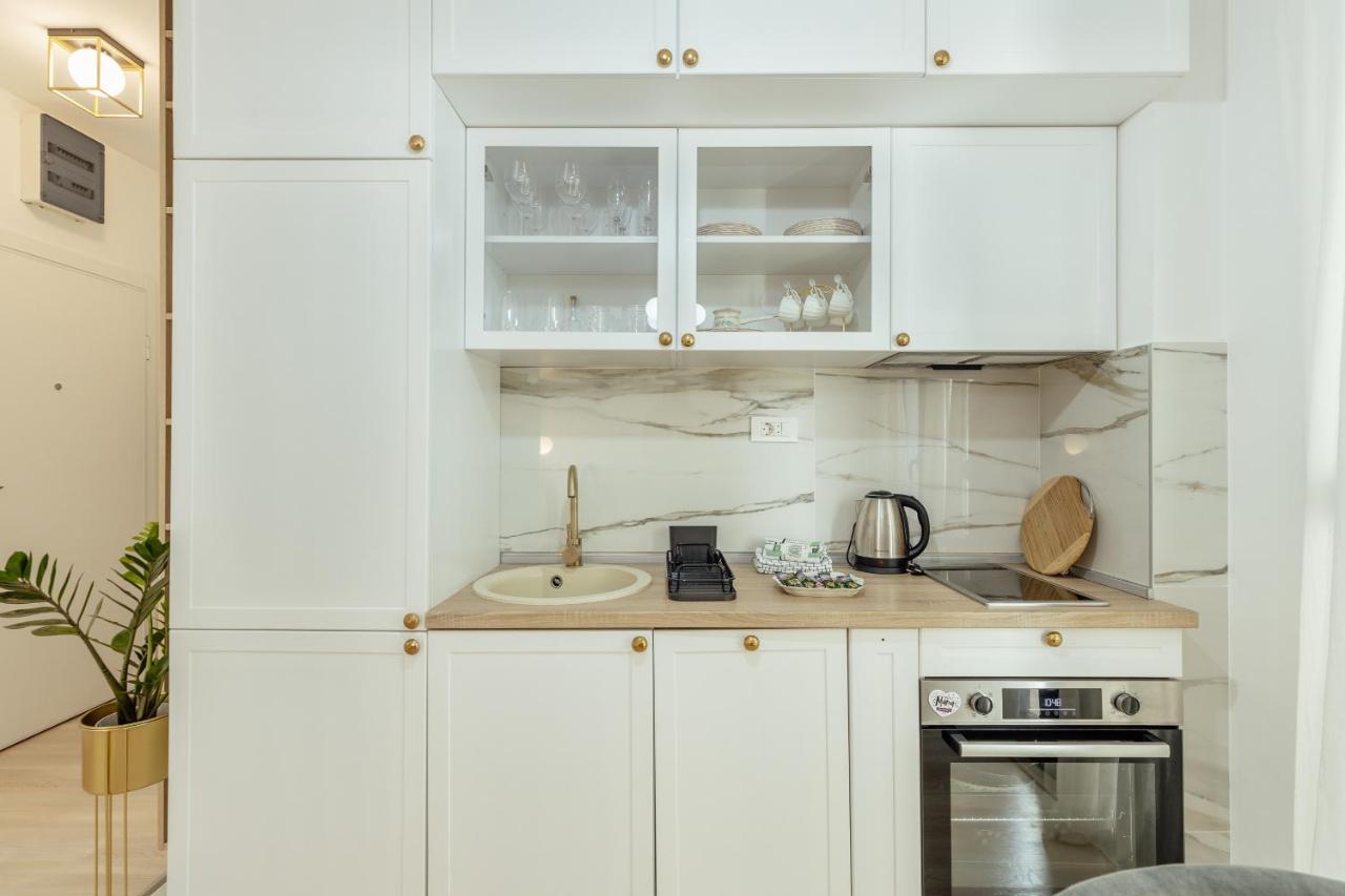 Miracle Apartment Котор Екстериор снимка