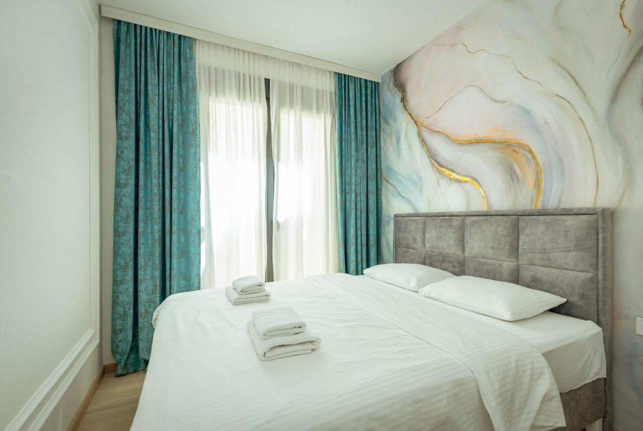 Miracle Apartment Котор Екстериор снимка